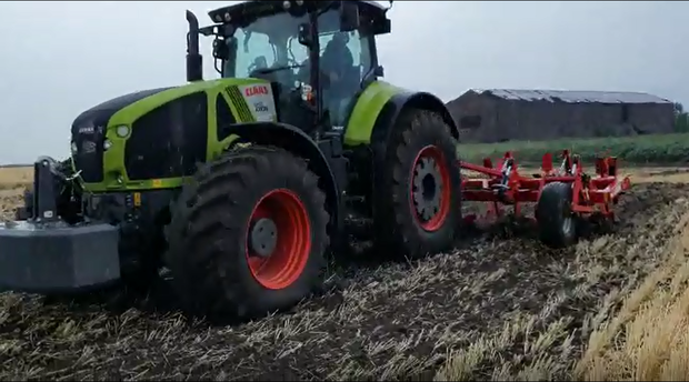 Демо-тур трактора CLAAS Axion950 набирает обороты на Липецкой земле.
