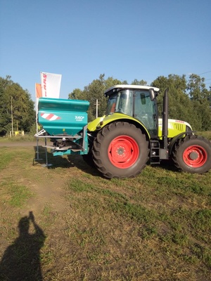 Демонстрационный показ трактора CLAAS ARION 640C в ООО «МФ Жупиков»